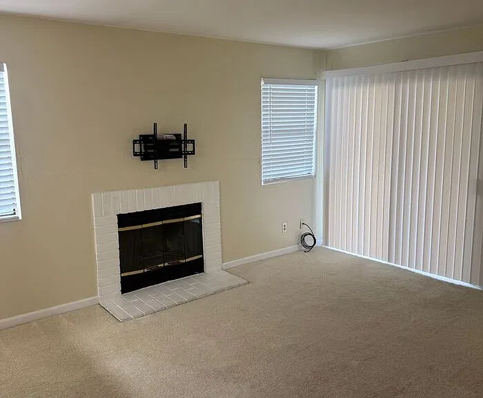 29591 Vanderbilt St #208 — Photo 5