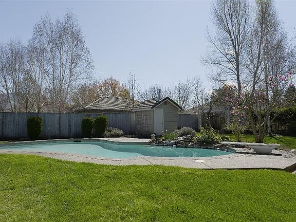2nd image of 3430 Creek View Dr