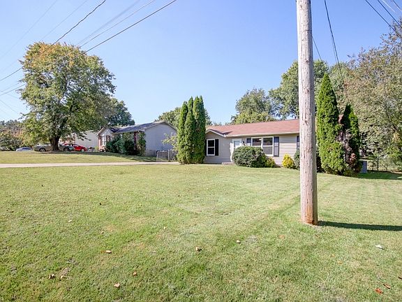 4th image of 1906 Roan Dr