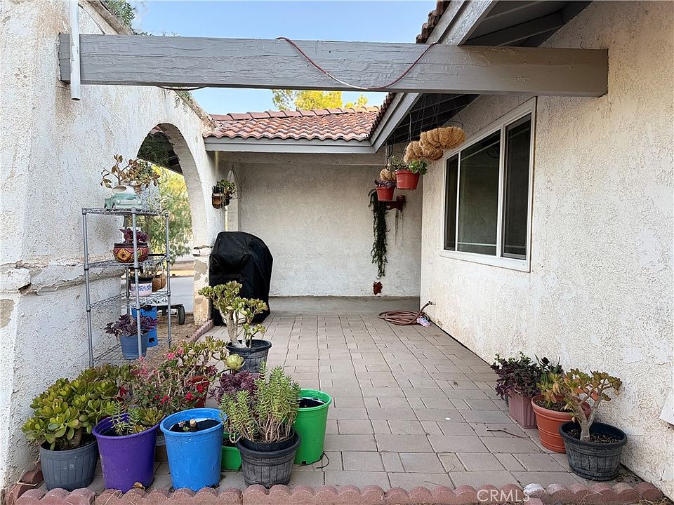1st image of 11910 Hawthorne Ave