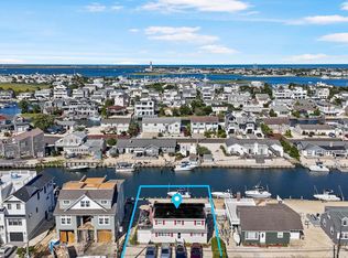 33 Adrian Rd, Long Beach, NJ 08008