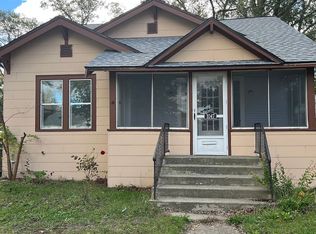 1047 E Apple Ave, Muskegon, MI 49442