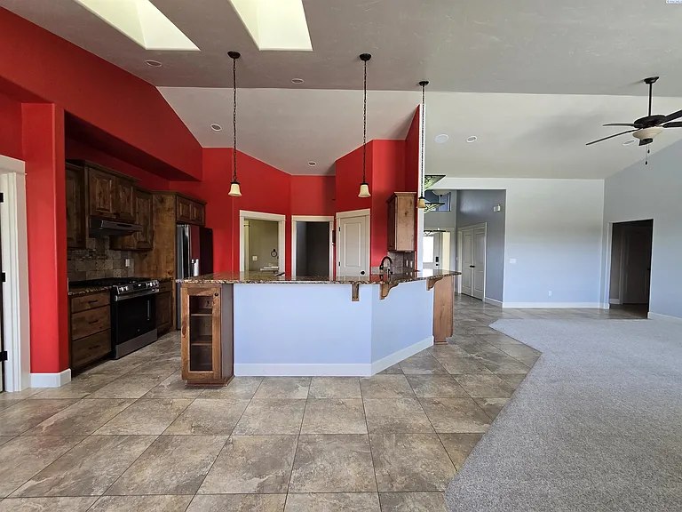 2914 Karlee Dr — Photo 8