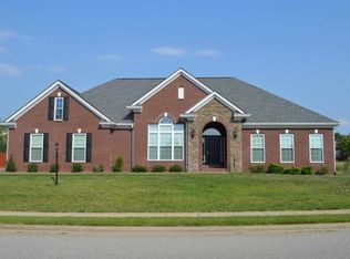 5717 Drakewick Dr, Evansville, IN 47711