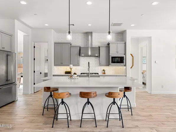 3858 E FOUNTAIN Street, Mesa, AZ 85205