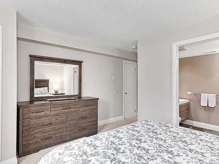 110 Fairway Ct #102 — Photo 21