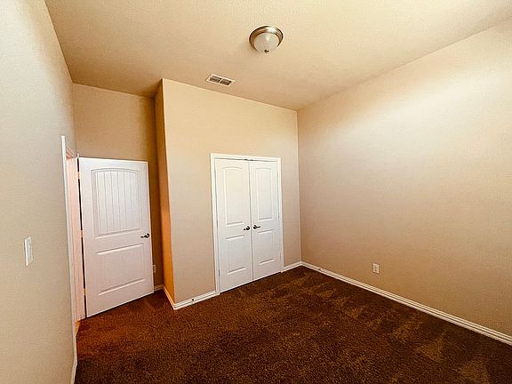 4th image of 1318 Venezia Ln