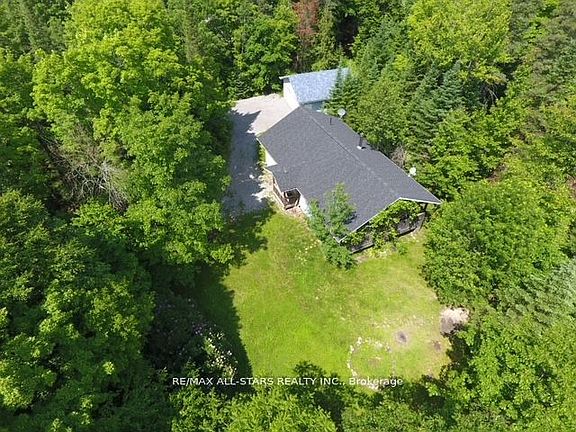 2nd image of 33 Edwina Dr