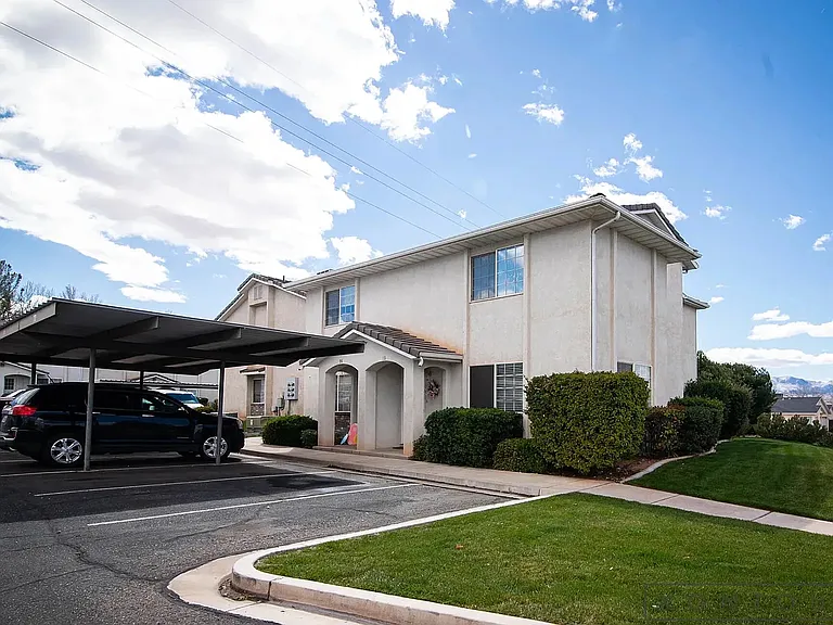 1108 N 1300 W — Photo 27