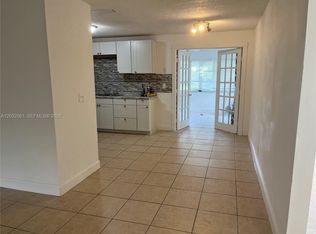 5894 NW 20th St #5894, Fort Lauderdale, FL 33313