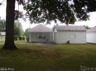 2002 Brownlee Ave, Youngstown, OH