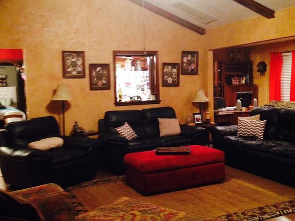 Large Greatroom/Living