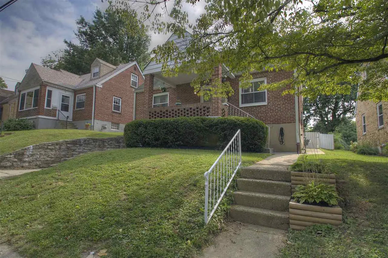 125 Morris Rd photo 1