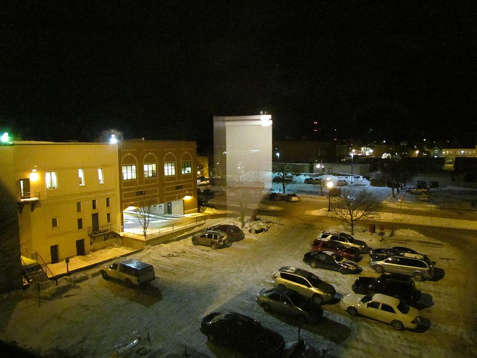 Building Photo 4