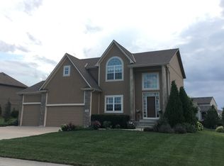 4524 SW Admiral Byrd Dr, Lees Summit, MO 64082
