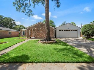 623 Bayview Dr, Seabrook, TX 77586