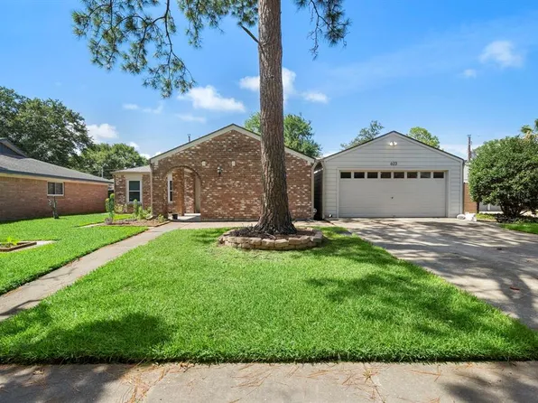 623 Bayview Drive, El Lago, TX 77586