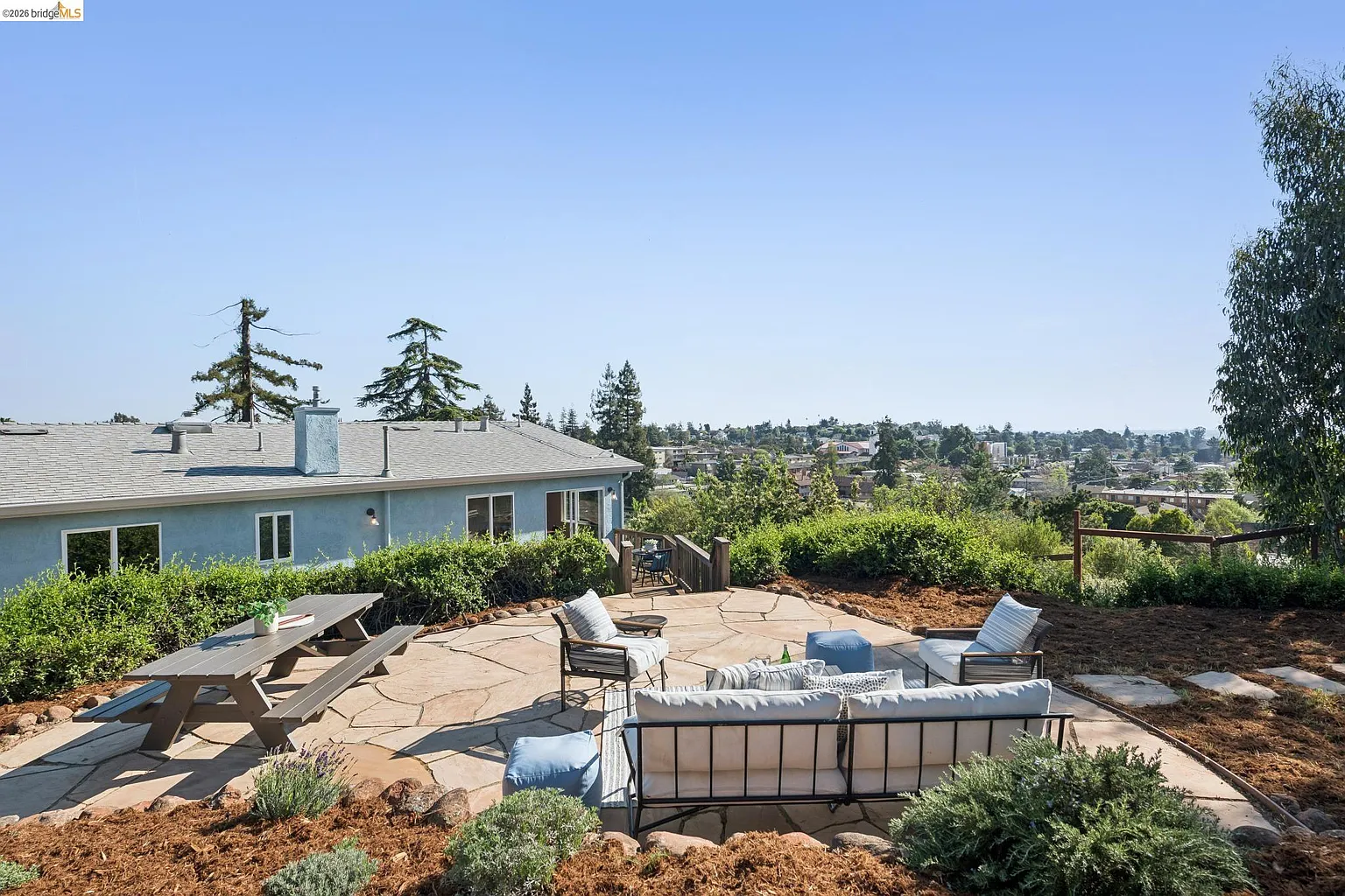 4021 Maybelle Ave photo 1