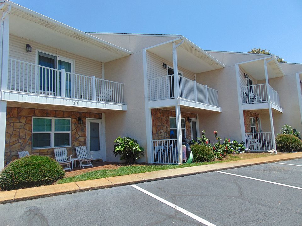1st image of 241 Ellis Rd Unit 24