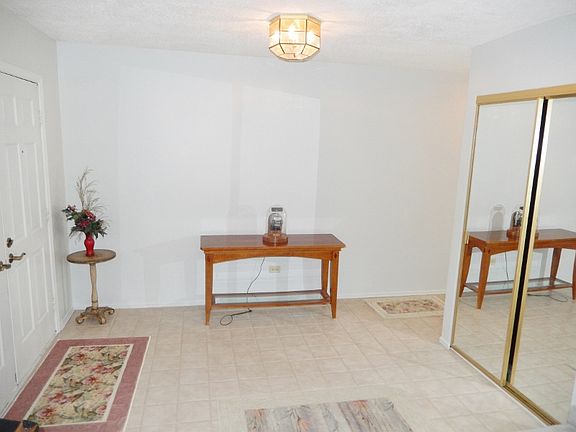 2nd image of 3109 Carriage Way Dr