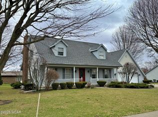 1329 Larry St, Van Wert, OH 45891