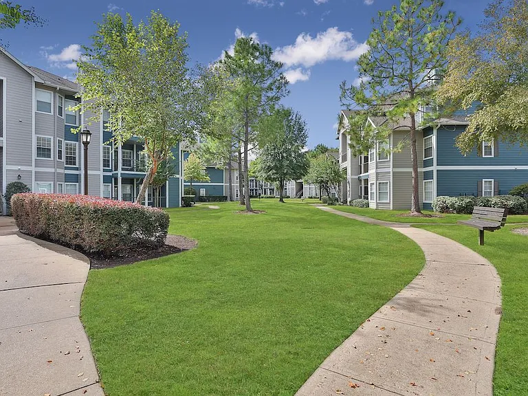 Enclave At Woodbridge — Photo 28