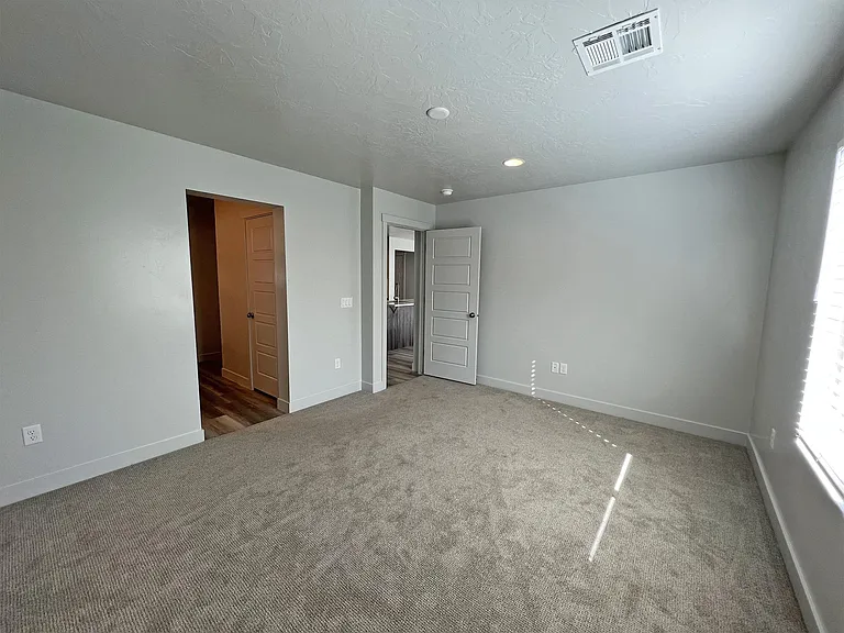 4104 Phobos Ln — Photo 17
