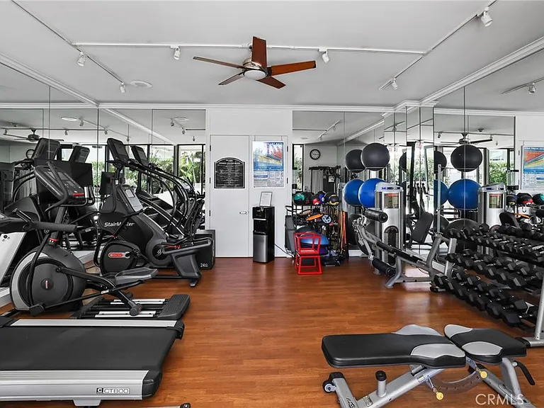 601 Lido Park Dr — Photo 32
