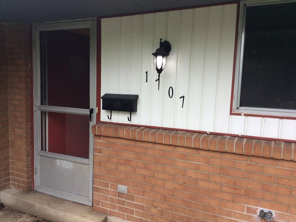 2nd image of 1707 Wittenburg Dr