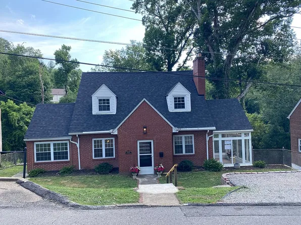 809 Laurel Rd, Charleston, WV 25314