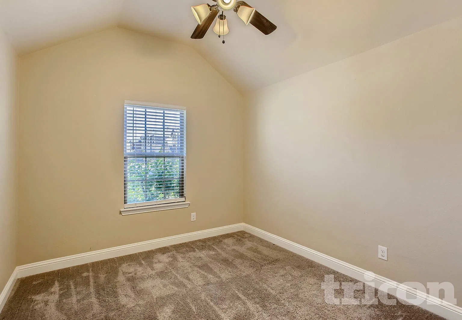221 Eagle Ridge Rd Forney TX — Photo 4