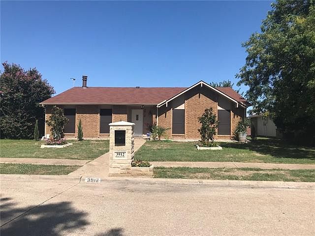 1st image of 3912 Dickens Dr