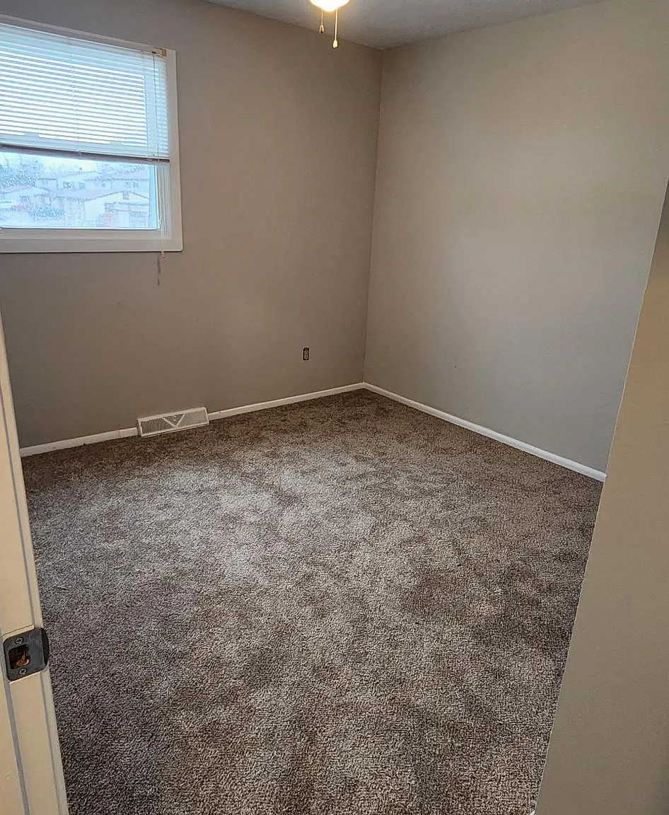 4245 Bennington Blvd — Photo 4