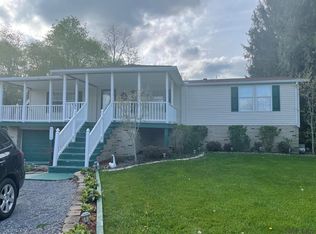 1336 Seanor Rd, Windber, PA 15963