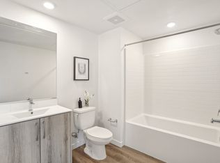 224 N Alvarado St #301, Los Angeles, CA 90026