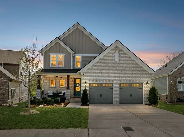 130 Newbury Dr, White House, TN 37188