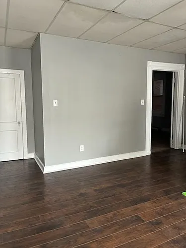 112 Broadway Photo 1