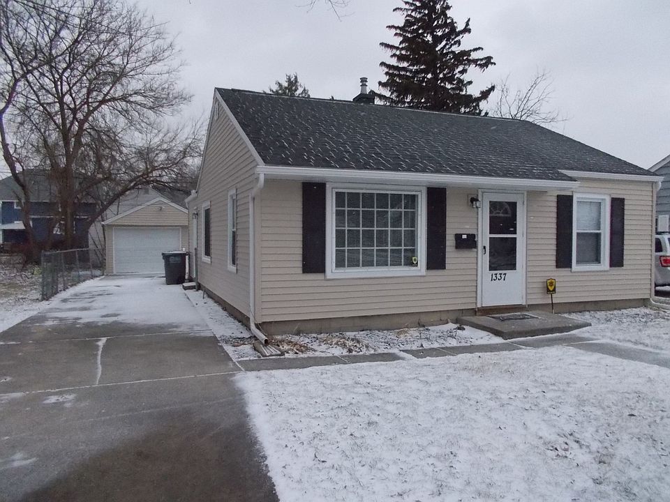 1st image of 1337 Corry Ave