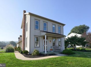 29 E Mohler Church Rd, Ephrata, PA 17522