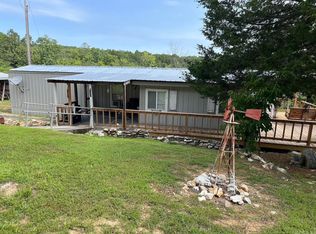 404 Starfield Trl, Mammoth Spring, AR 72554