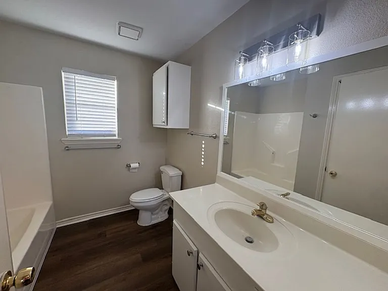 13205 Seadog Cir — Photo 8