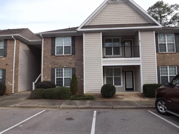 212 Fountainhead Ln Unit 103, Fayetteville, NC 28301