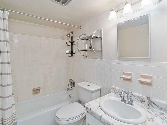3rd image of 2500 Lee Rd Unit 244