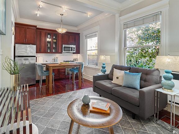 3rd image of 38 Landers St