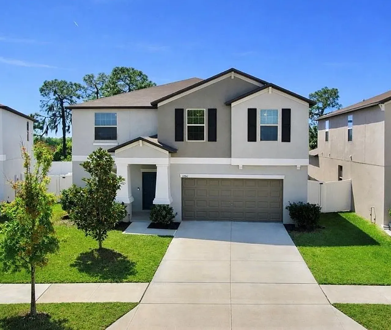Beautiful 6BR with Amenities - Now Available! — Photo 2