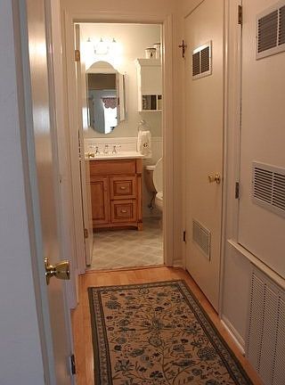 Powder room