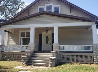 1103 S Garrison Ave, Carthage, MO 64836