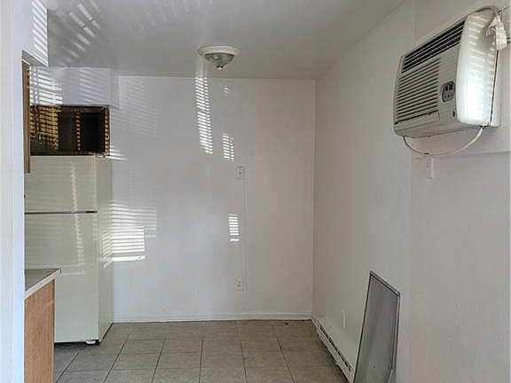 3rd image of 3535 Mangrove Ave APT 1