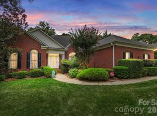 1244 Waynewood Dr, Waxhaw, NC 28173