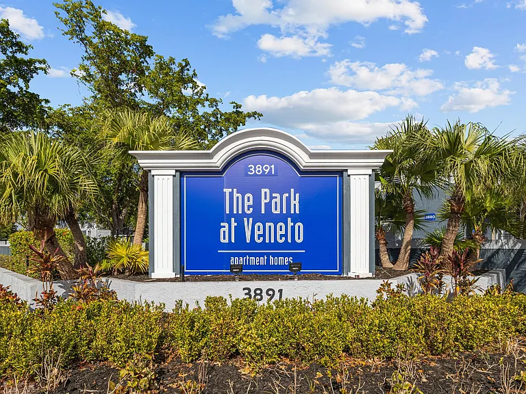 The Park at Veneto — Photo 17